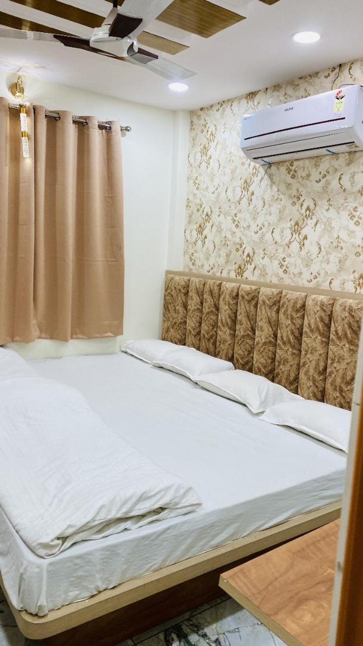 Hotel Malay Inn Ujjain Exterior photo