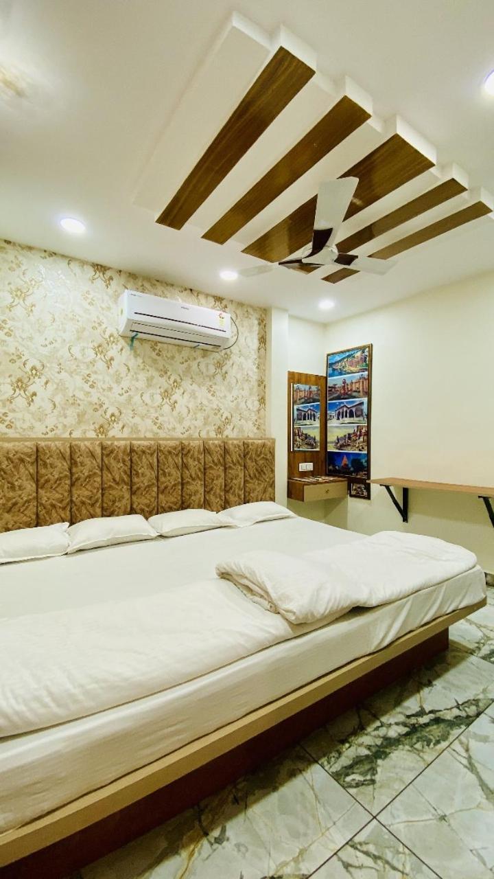 Hotel Malay Inn Ujjain Exterior photo