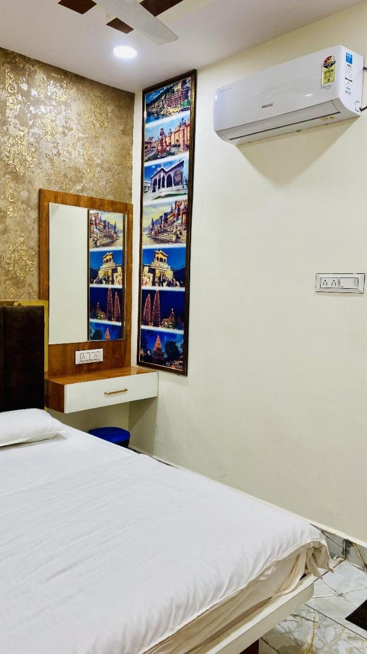 Hotel Malay Inn Ujjain Exterior photo